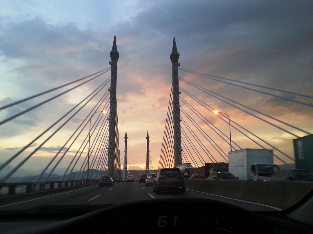 汝莪旅游景点-Penang Bridge