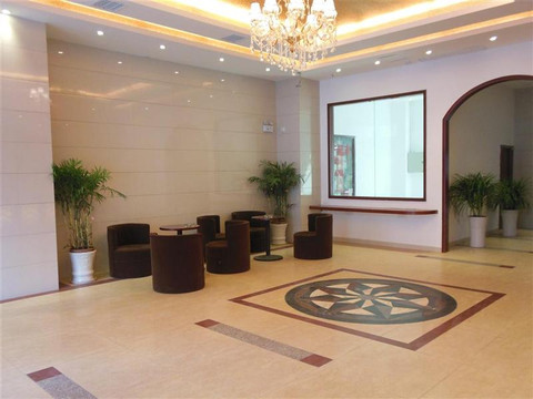 格淋连锁酒店（南昌八一广场店）主图