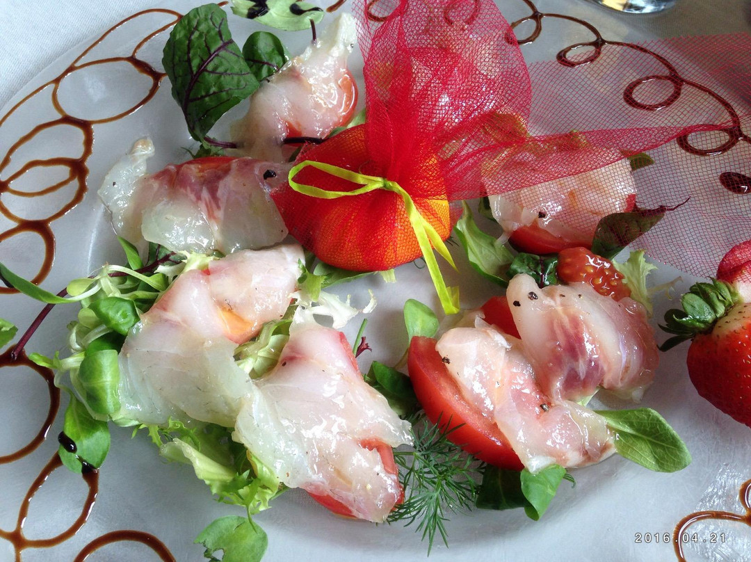 韦内雷港餐馆和美食-La Chiglia