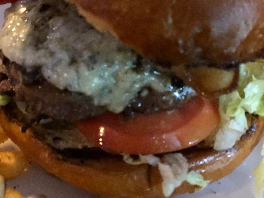 Chuck's Place Sports Cafe'