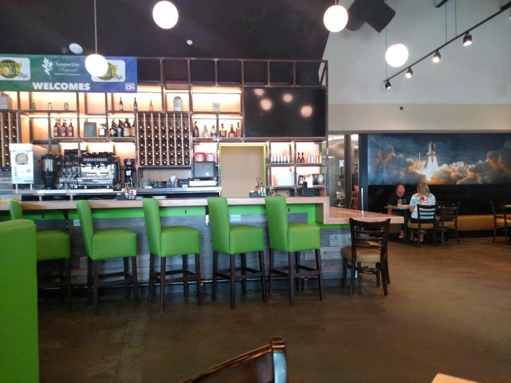 The Toasted Yolk Cafe