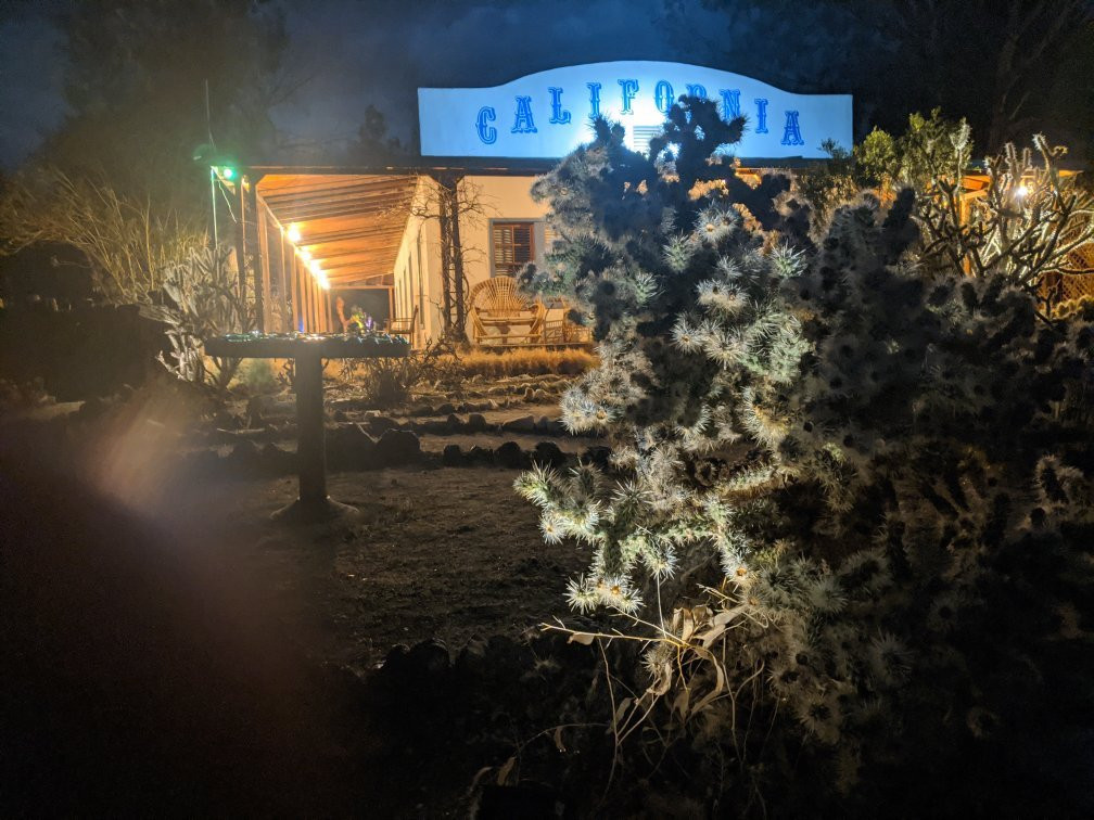 Hotel California主图