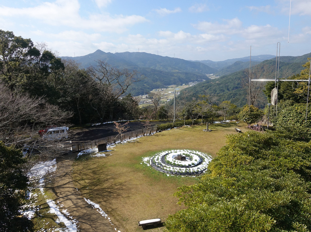 Mt. Juman Lookouts景点图片