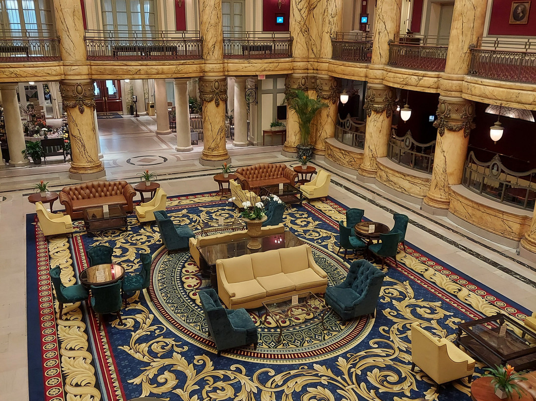 杰佛森酒店主图