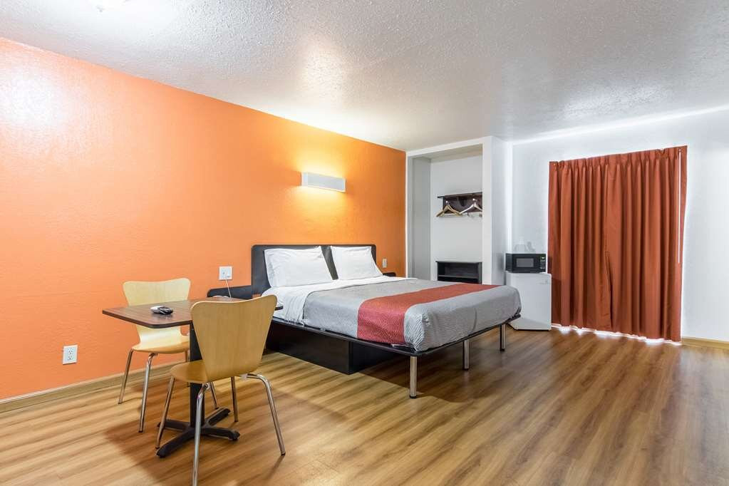Motel 6 Orange - Anaheim主图