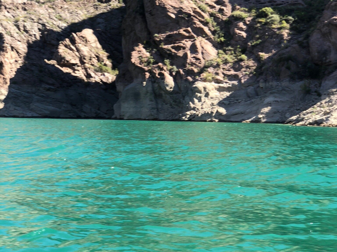 Aparthotel Los Reyunos主图