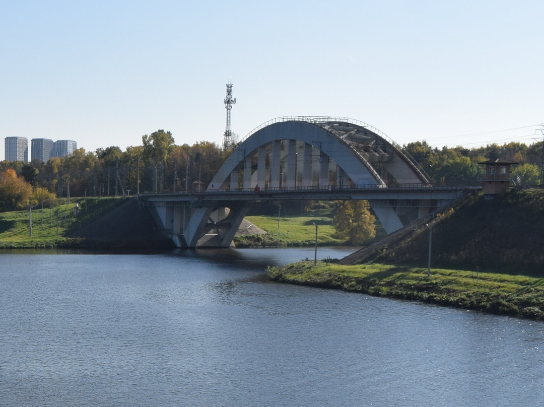 Railway Bridge Across the Moscow Canal景点图片