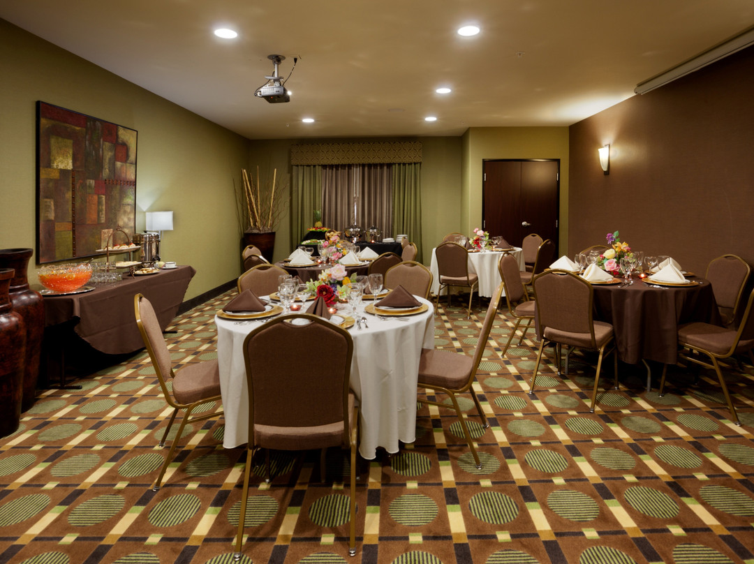 Holiday Inn Express & Suites Marble Falls by IHG主图