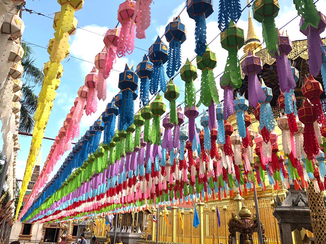 Wat Phra That Hariphunchai景点图片