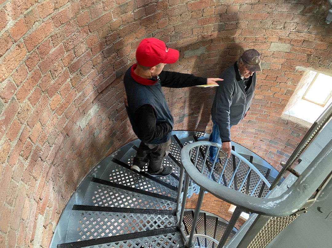 Table Cape Lighthouse Tours-温耶德必去景点