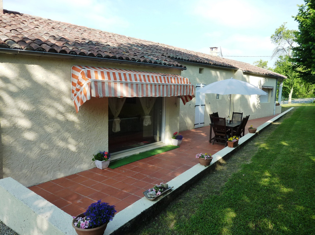 Cottages Melanie & Menezil
