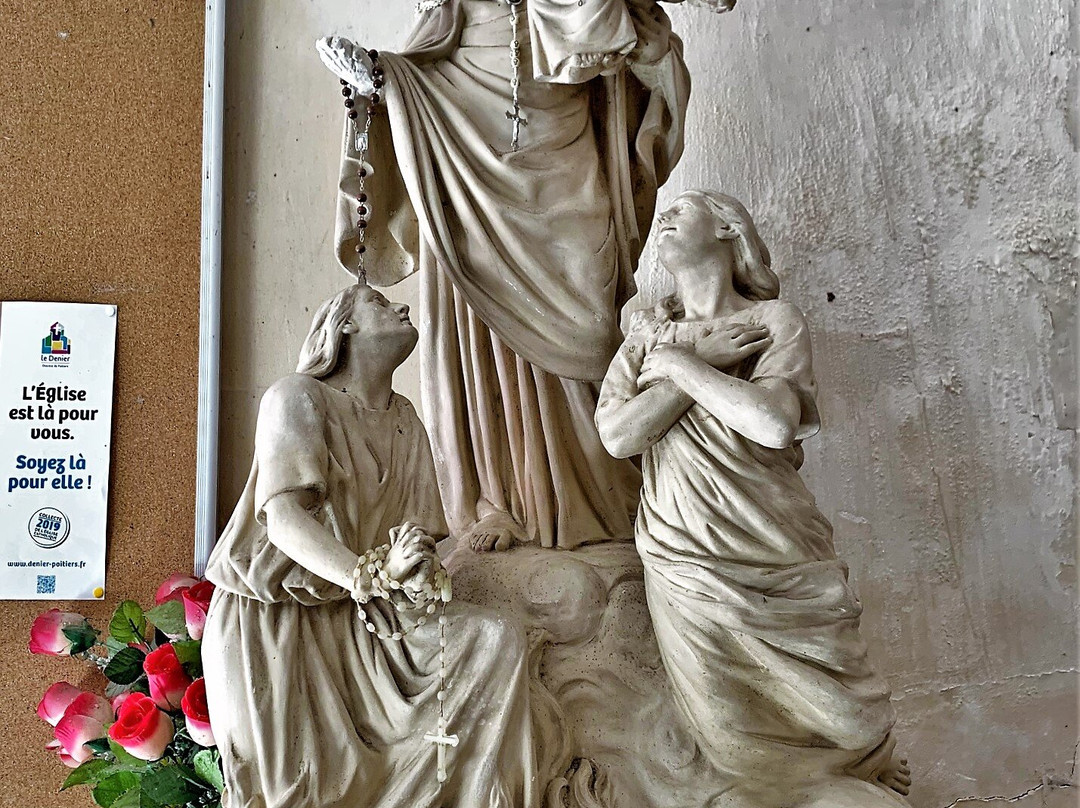 Chapelle Notre-Dame-l'Agenouillée d'Azay-sur-Thouet-Azay-sur-Thouet必去景点