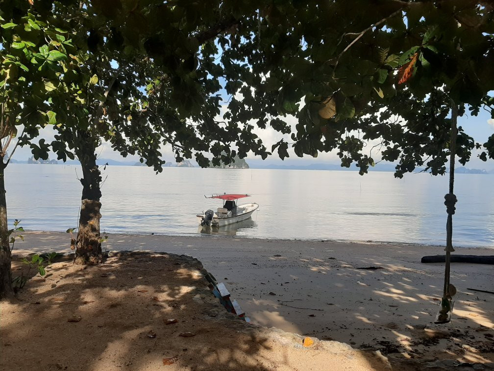 Melina's Beach Front Bungalow主图