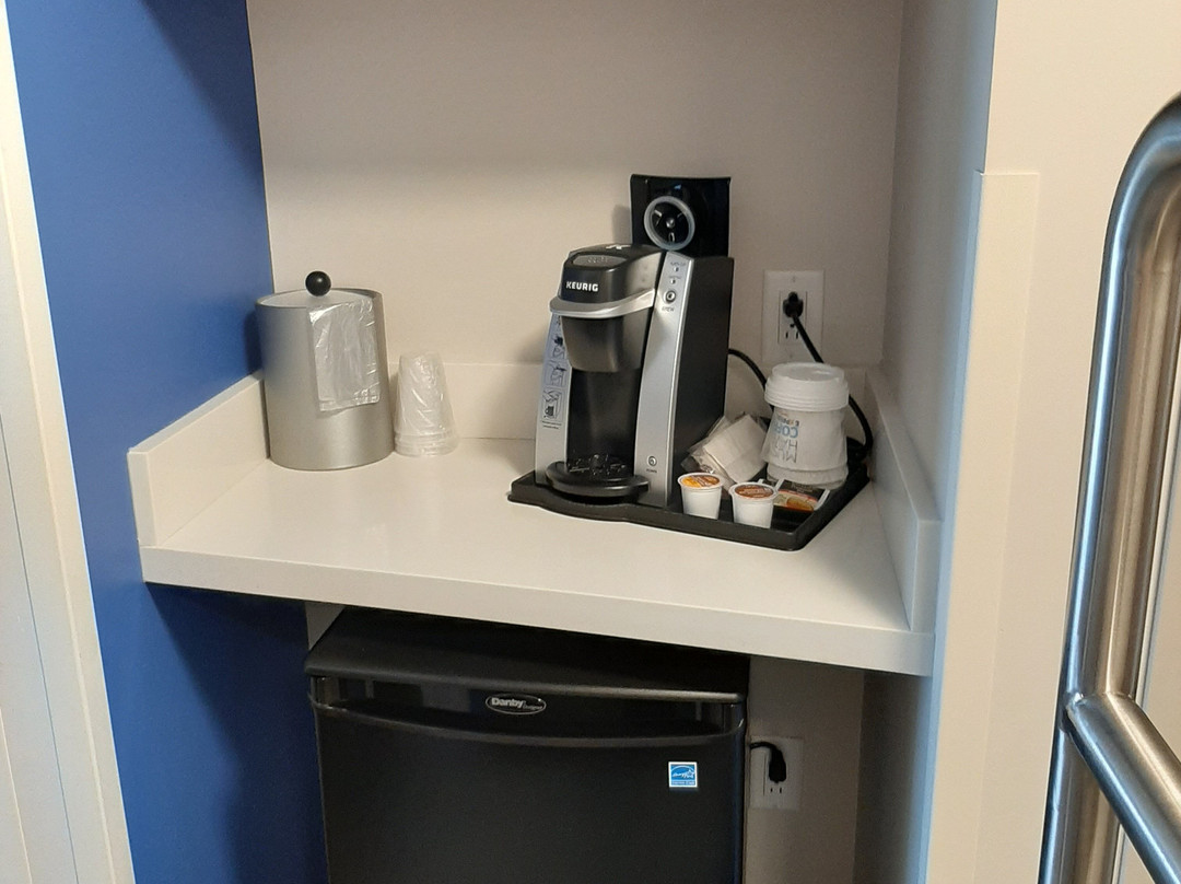 Holiday Inn Express & Suites Rice Lake By IHG主图