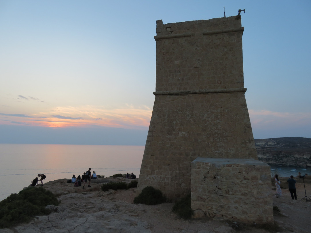 Ghajn Tuffieha Tower-梅雷赫必去景点