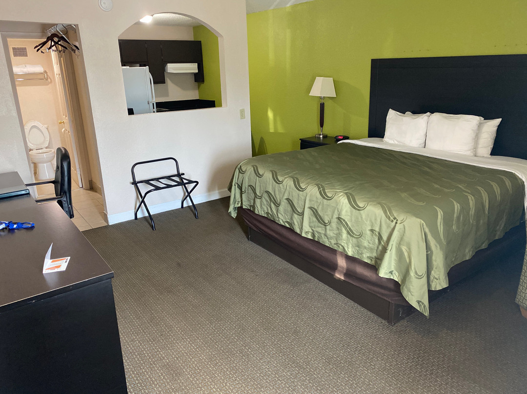 Quality Inn Hinesville主图