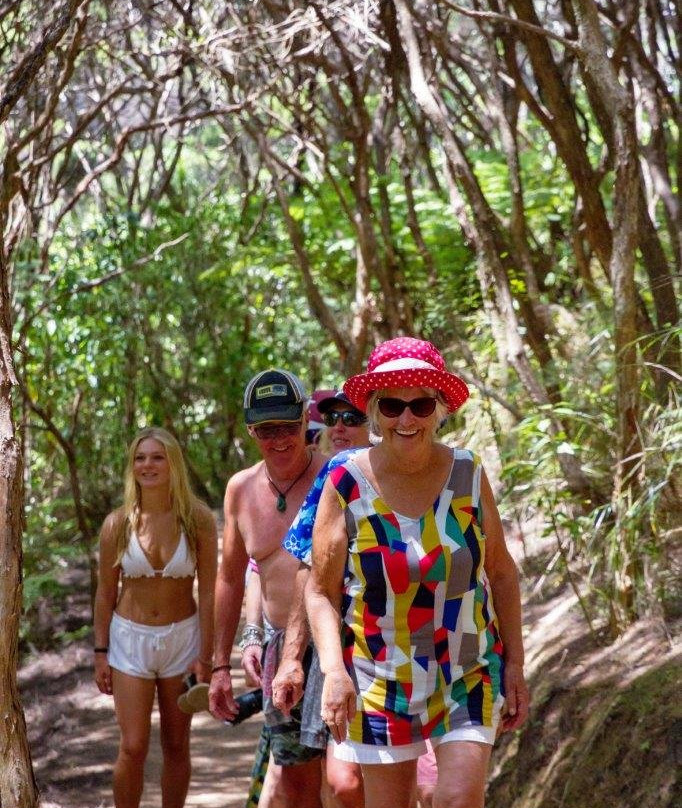 Barefoot Sailing Adventures-派希亚必去景点