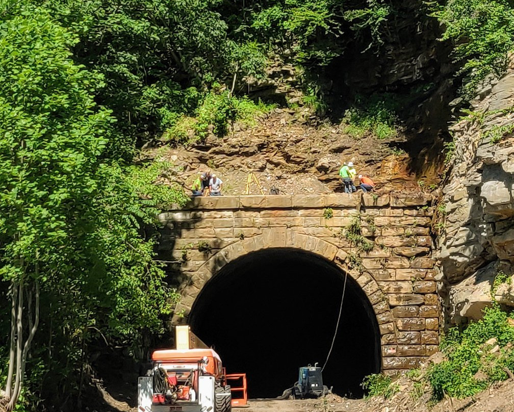 Armstrong Trail - Phillipston Parking-Rimersburg必去景点