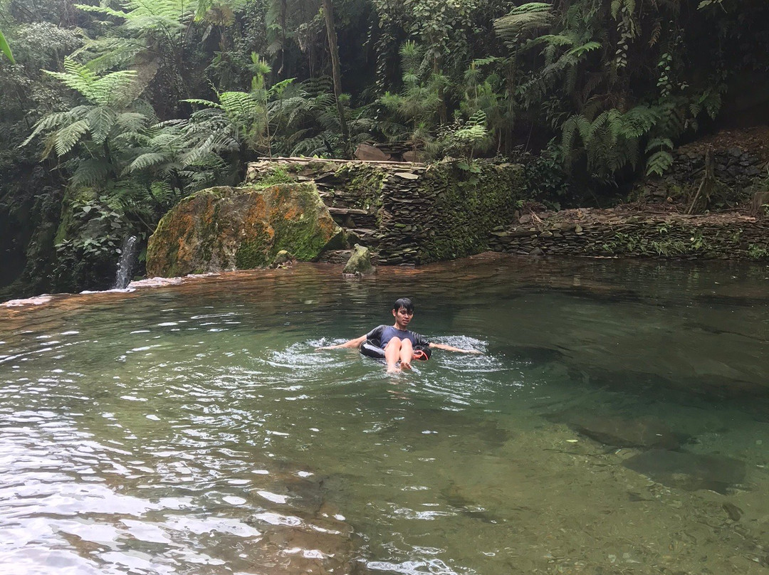 Balong Endah Waterfalls-茂物必去景点