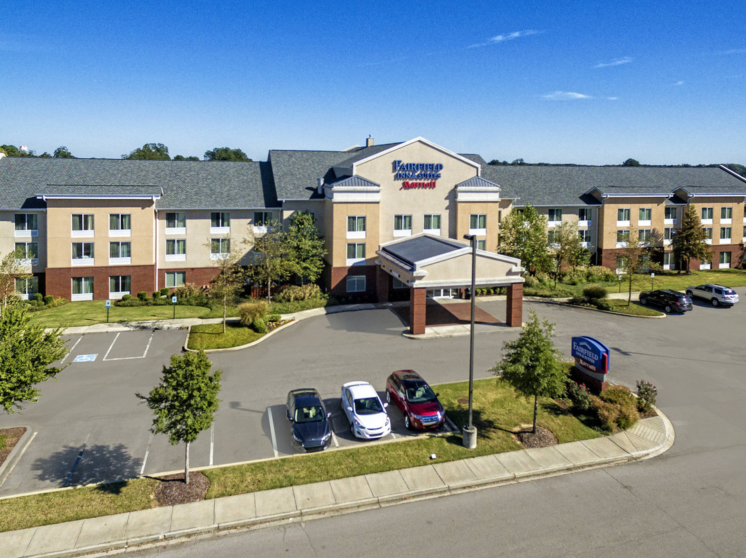 孟菲斯橄榄枝费尔菲尔德套房酒店主图