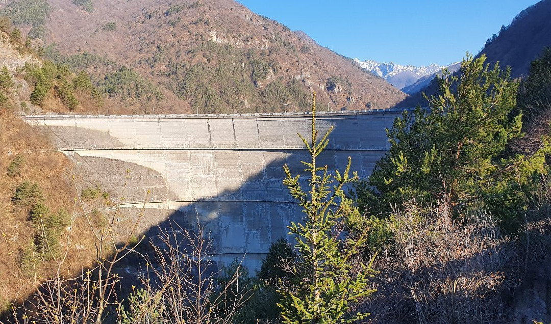Valvestino Lake景点图片