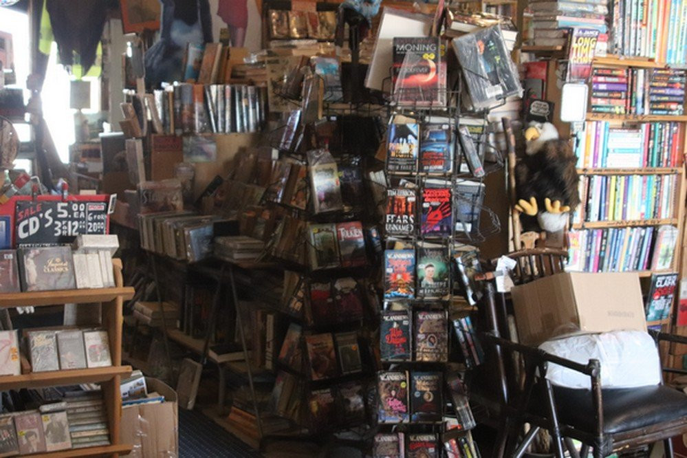 Reader's Oasis Bookstore-Quartzsite必去景点