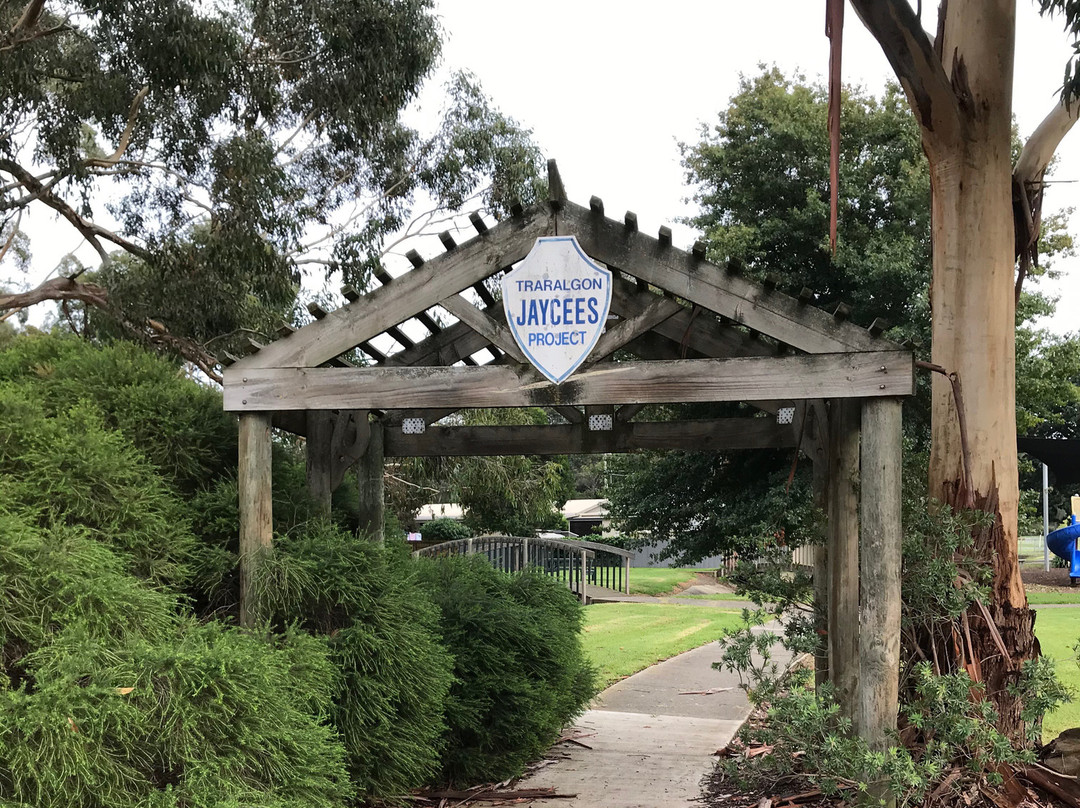 Traralgon Jaycees Tyers Community Park Playground景点图片