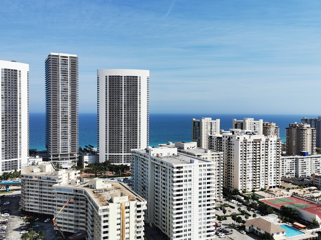 Beachwalk Elite Hotels and Resorts主图