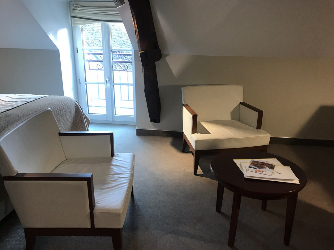 Hôtel-Restaurant Famille Bourgeois主图