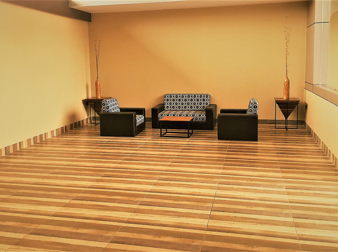 GenX Surat By 1589 Hotels主图