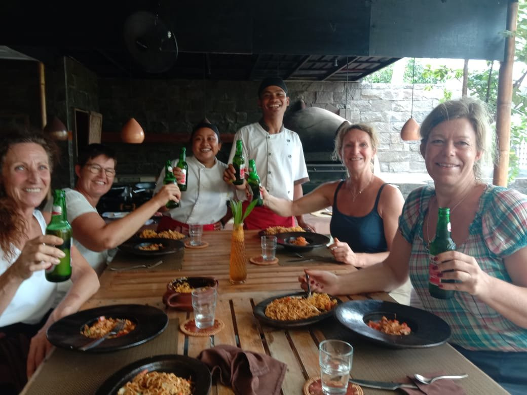 SELONG BELANAK COOKING CLASS-Selong Belanak必去景点