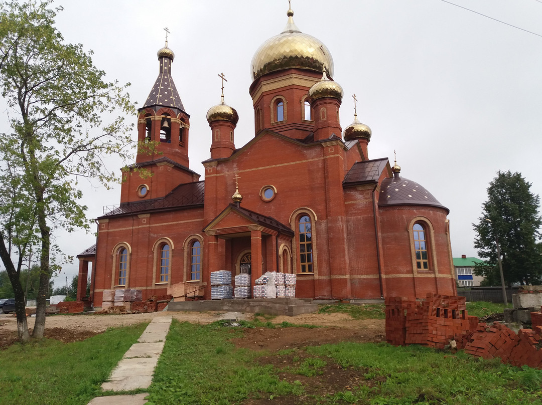 Church of teh Saint Sergiy Radonezhskiy-Oktyabrskiy必去景点