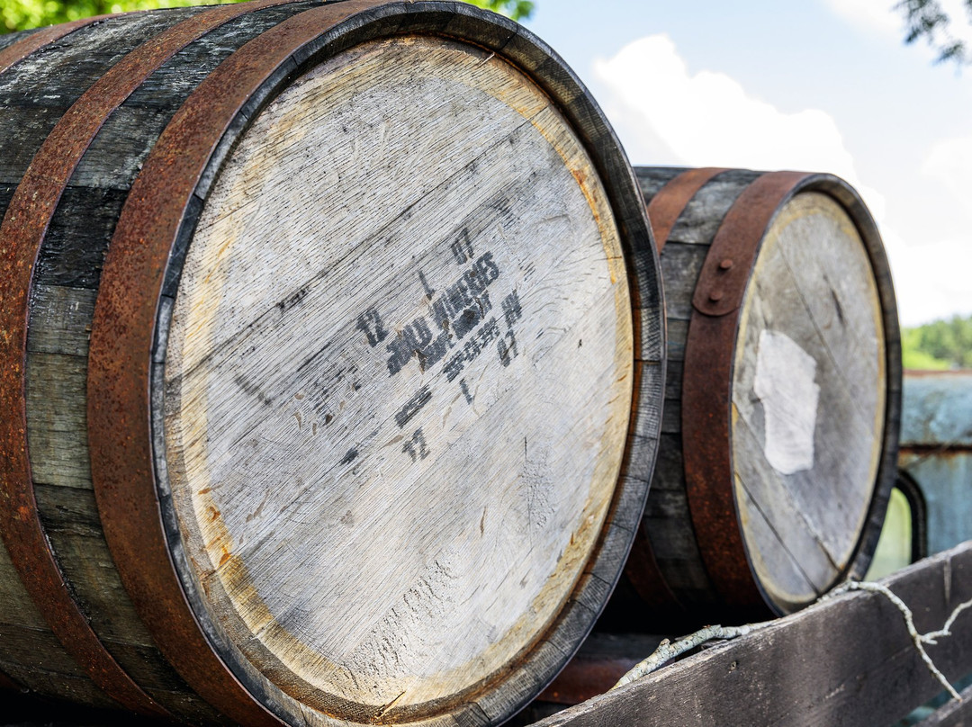 Nutwood Winery Tasting Room & Vineyard Cafe-拉格兰奇必去景点