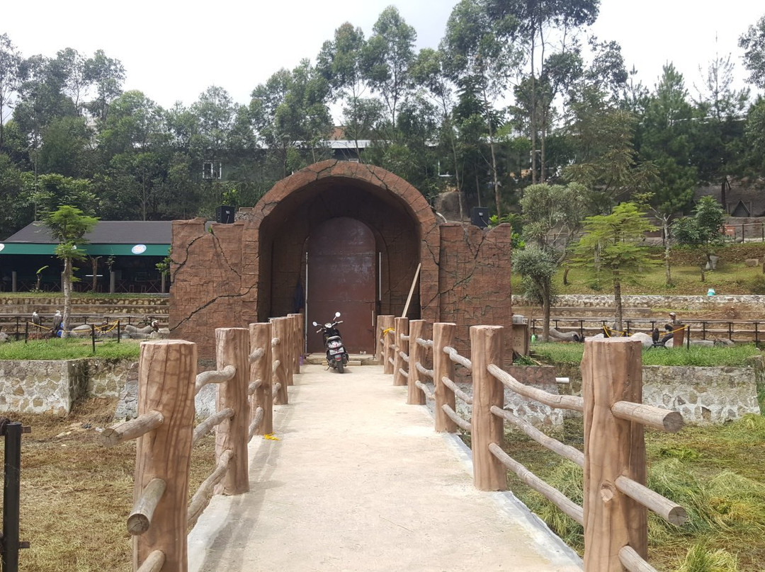 Lembang Park & Zoo-Cihideung必去景点