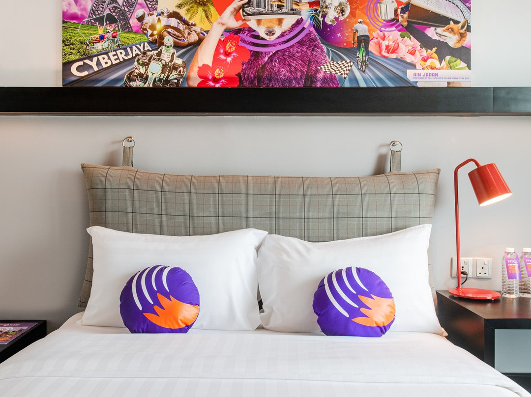 FOX Lite Hotel DPulze Cyberjaya主图