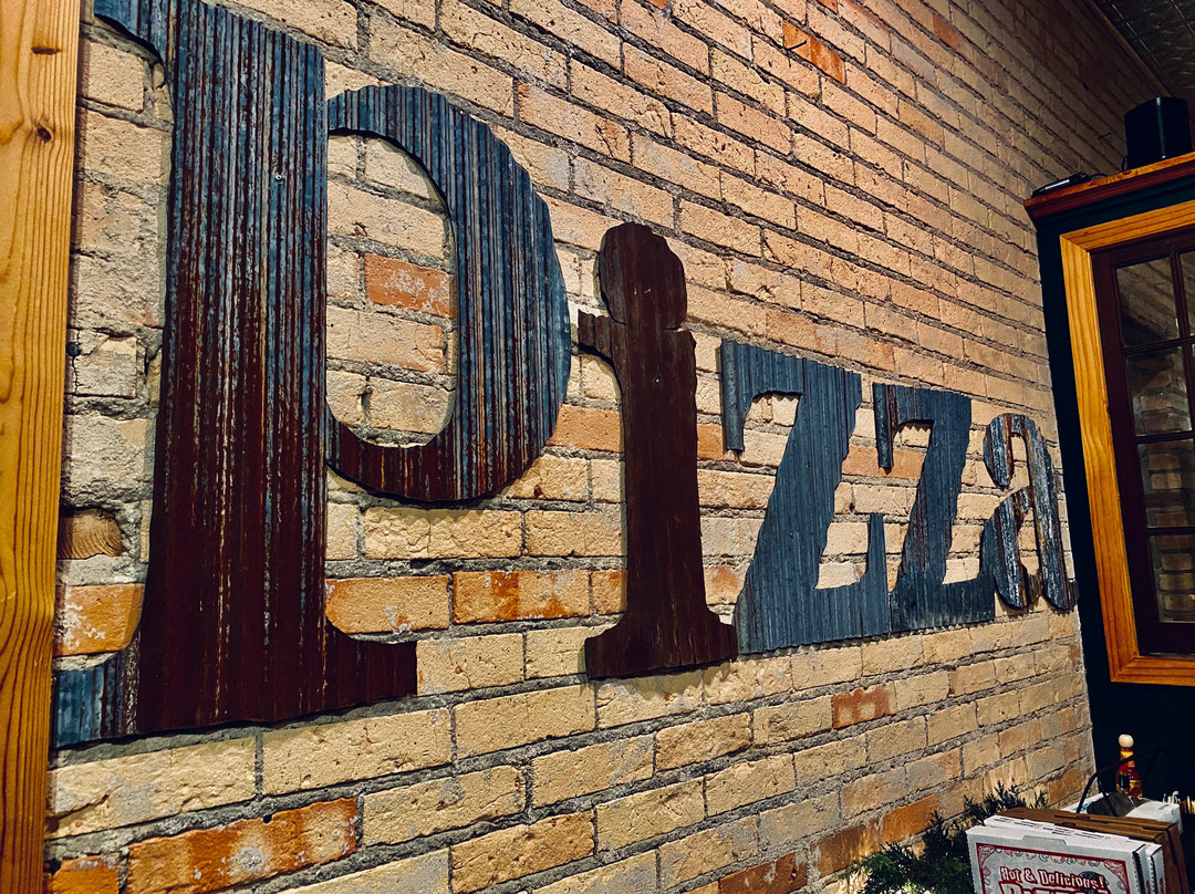 Village Square Pizza & Ice Cream Parlor