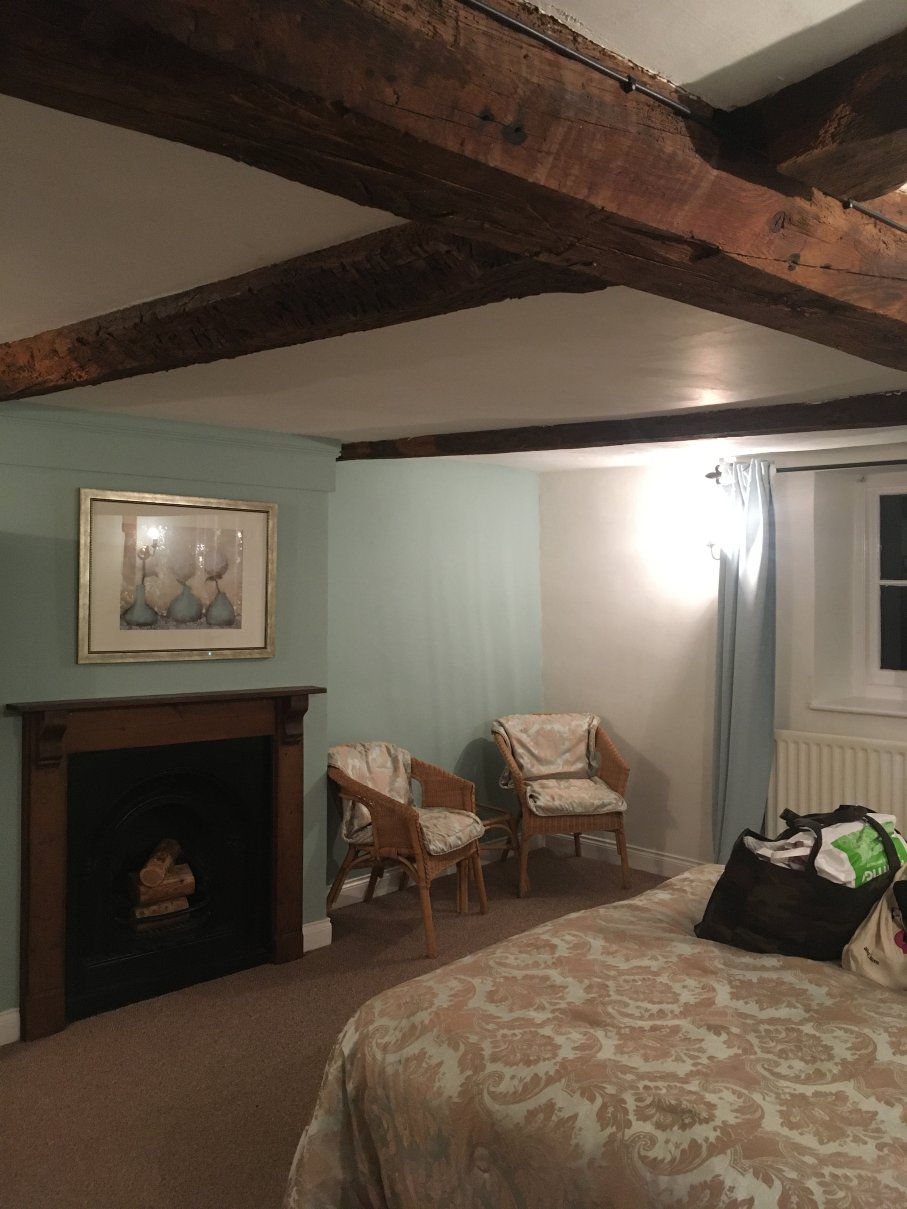 The Poppy House-官方