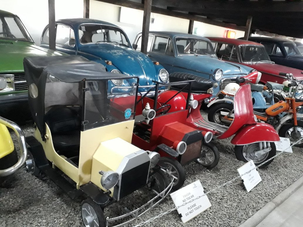 Auto Museum Moncopulli景点图片