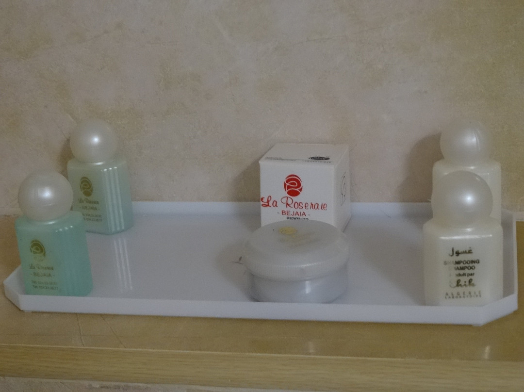 Hotel La Roseraie主图