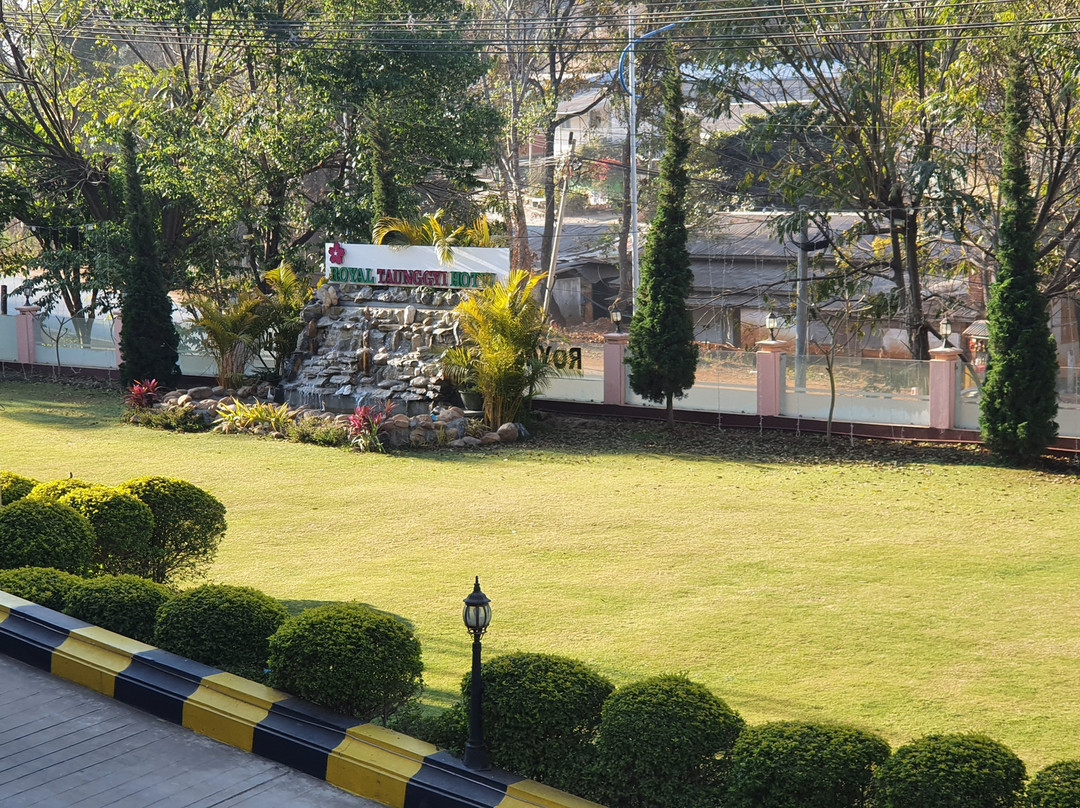 Royal Taunggyi Hotel主图