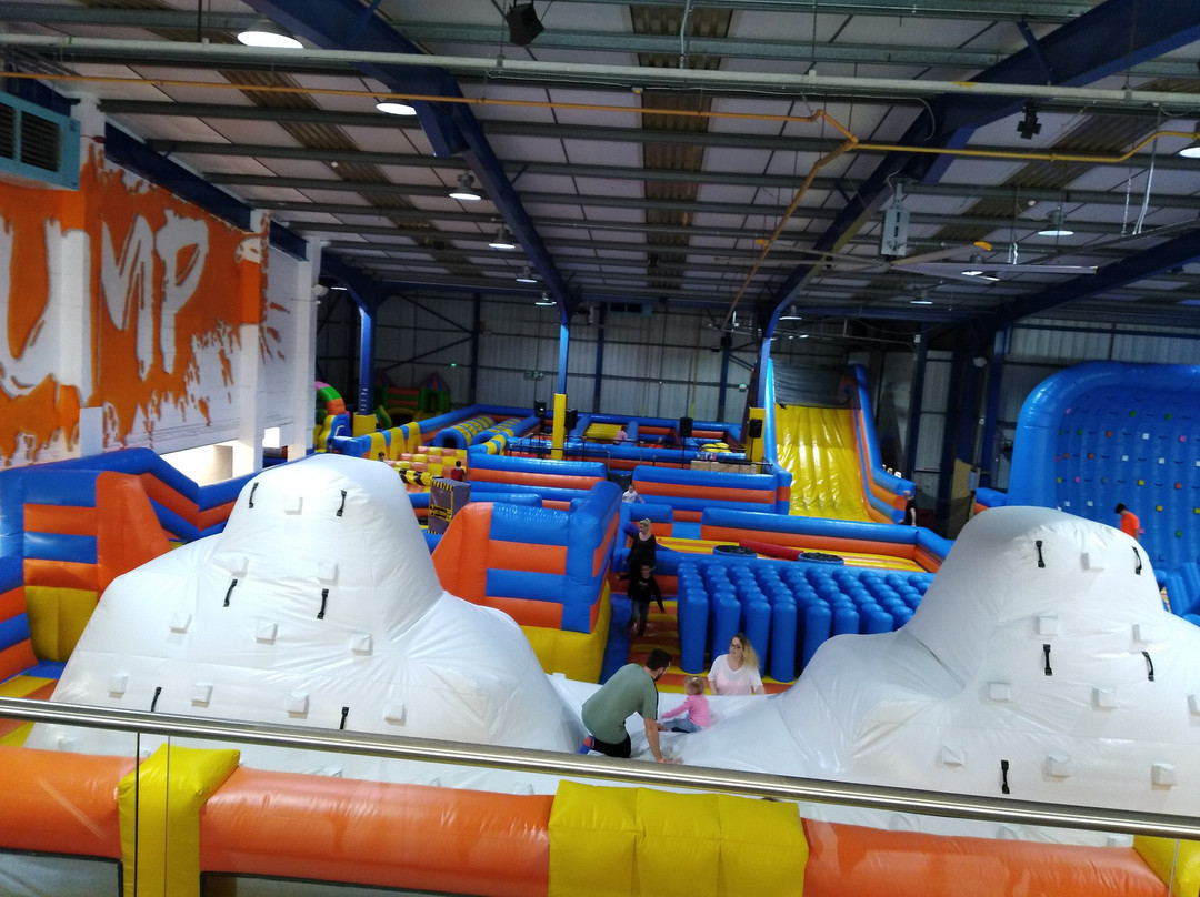 TopJump Trampoline Park景点图片