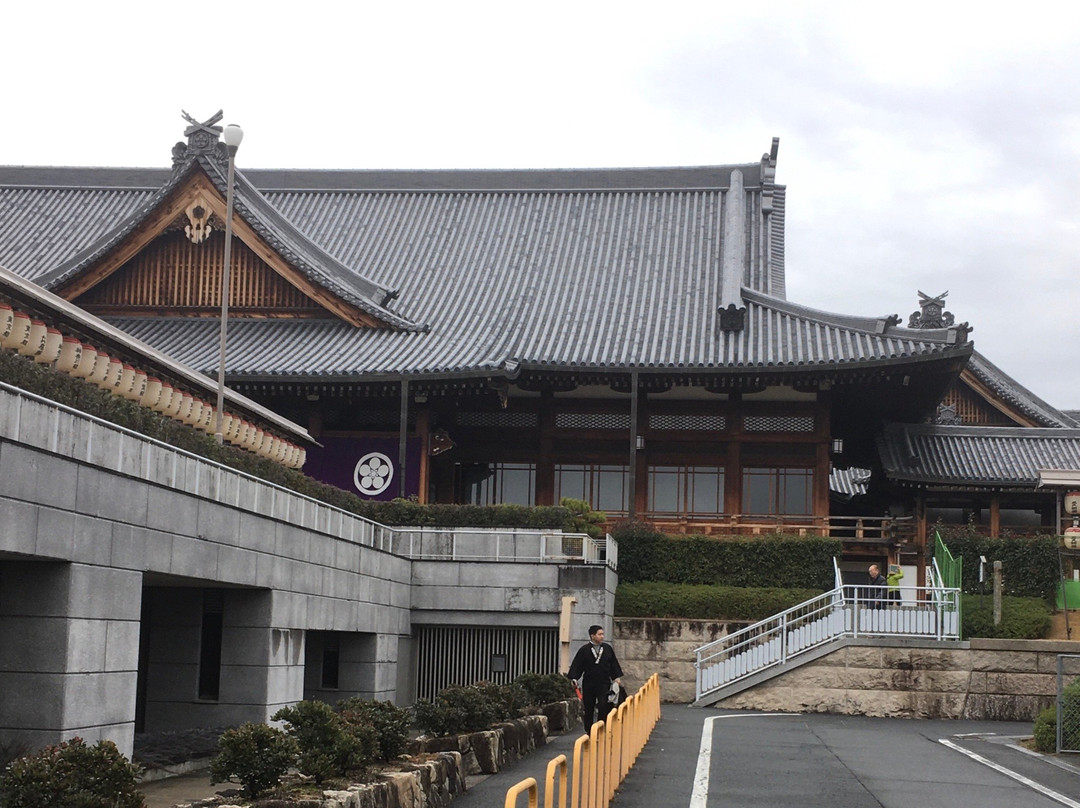 Tenrikyo Church-天理市必去景点