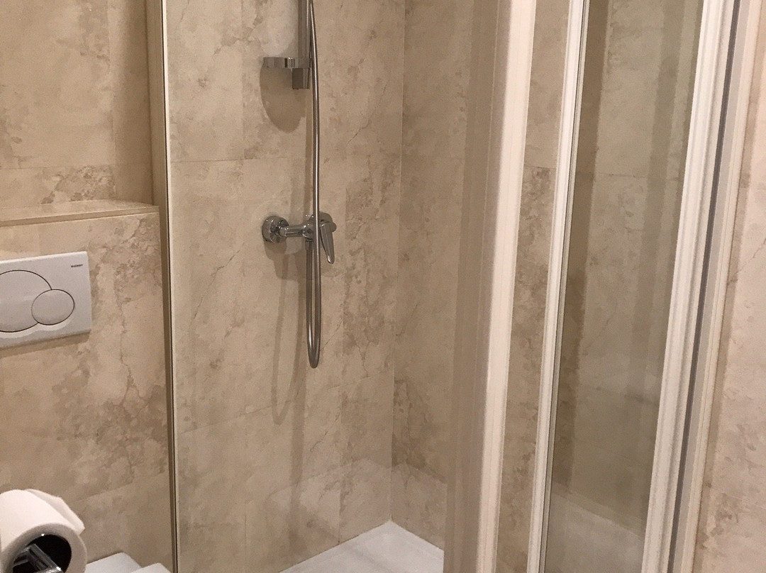 Hotel Bellevue主图