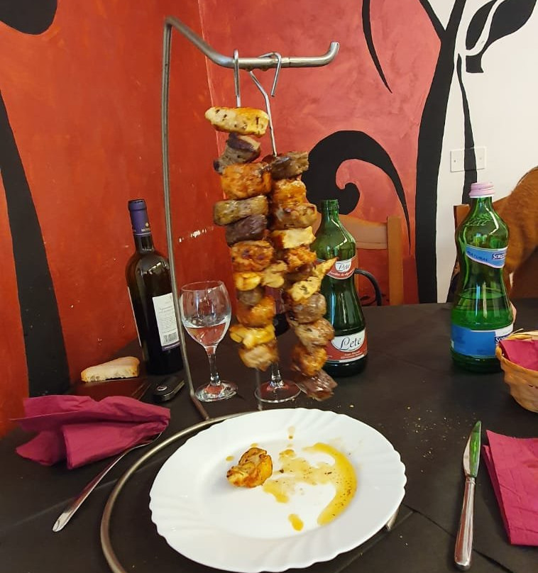 Cetraro Marina餐馆和美食-Gusto Giusto