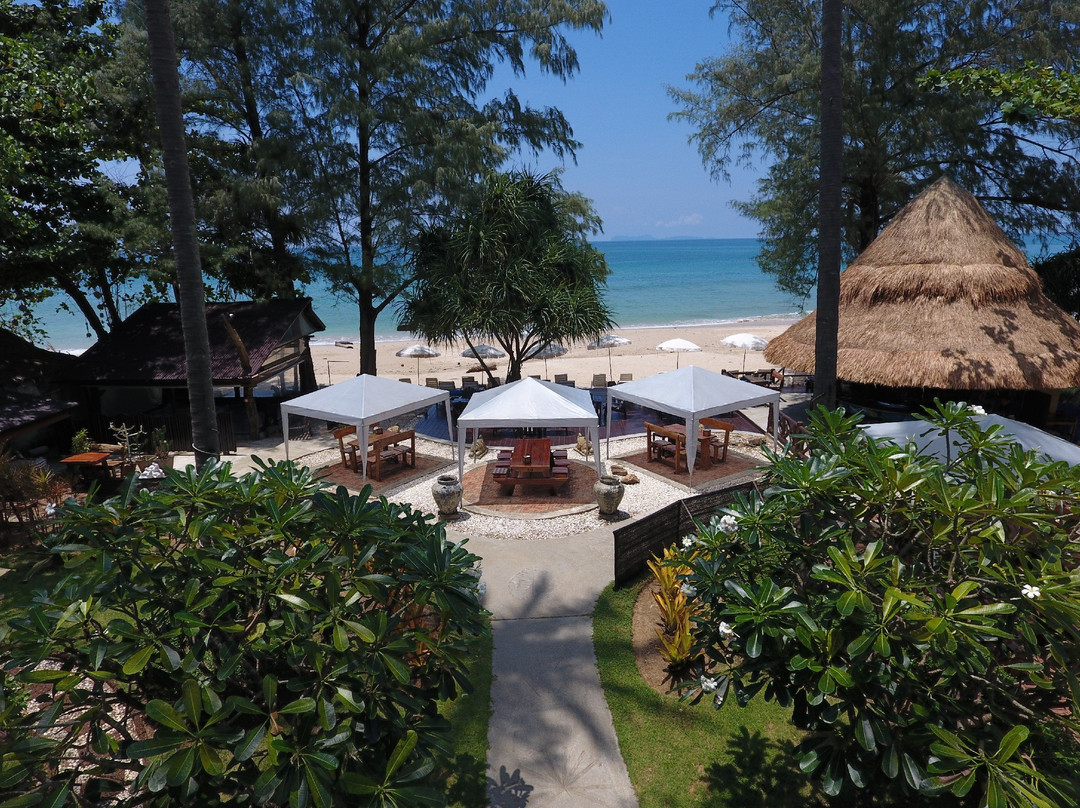Beachcomber at Lanta Castaway