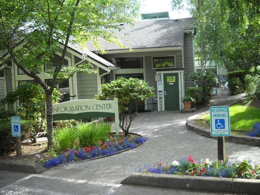 Timberlawn Apartments & Corporate Suites