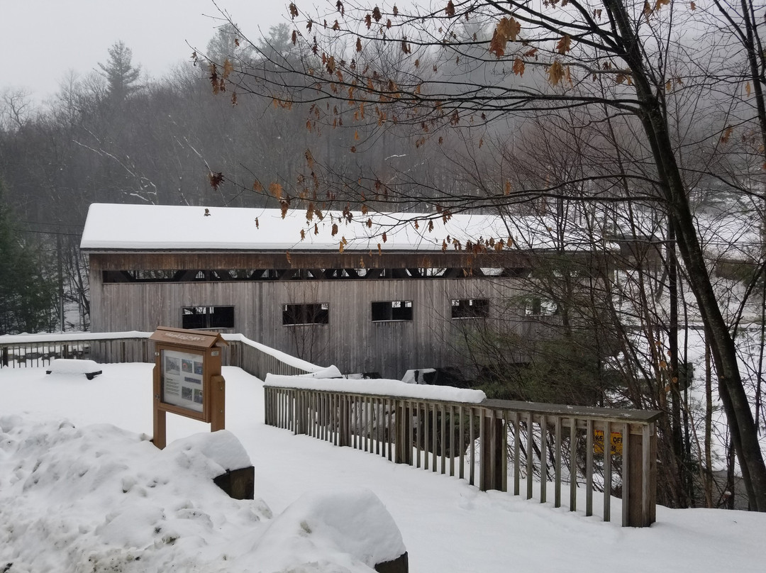Bissell Covered Bridge-Charlemont必去景点