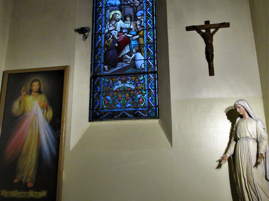 Eglise Notre Dame-阿尔福维尔必去景点