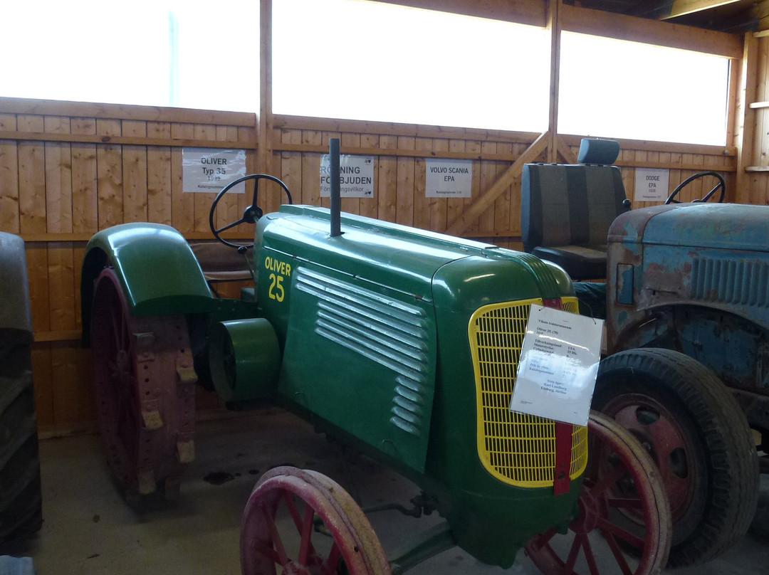 Viksta Tractor Museum-Bjorklinge必去景点