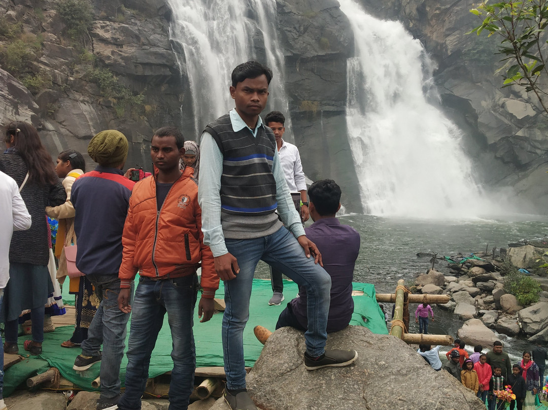 Hundru Falls景点图片